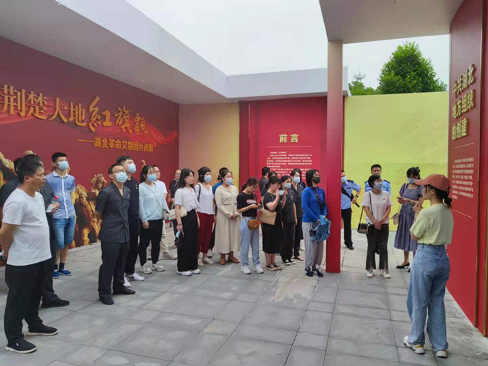 微信图片_20210618164414_副本.jpg
